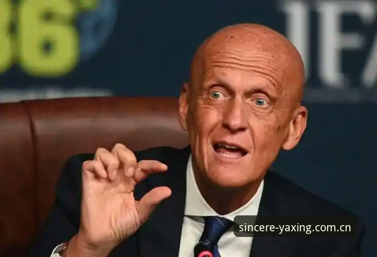 亚星UEFA五大联赛推荐 世界杯裁判新规最新动态:科里纳详解10秒离场、5秒球门球等硬性规则